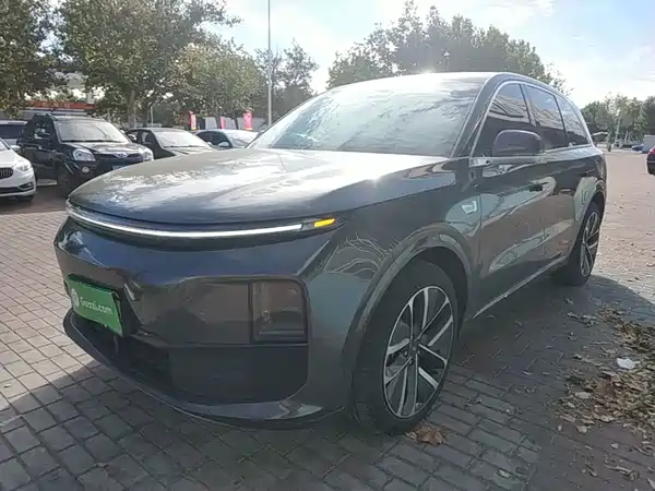 Li Auto L6 2024