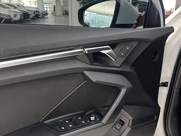 Audi A3 2022, фото 11