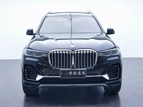 BMW X7 2022, фото 2