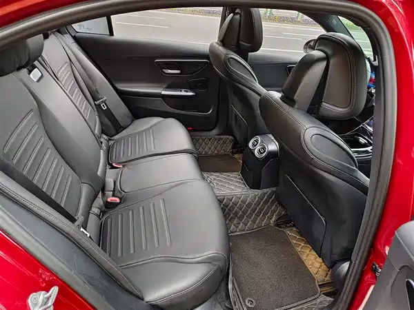 Mercedes-Benz C-Class 2022, фото 11