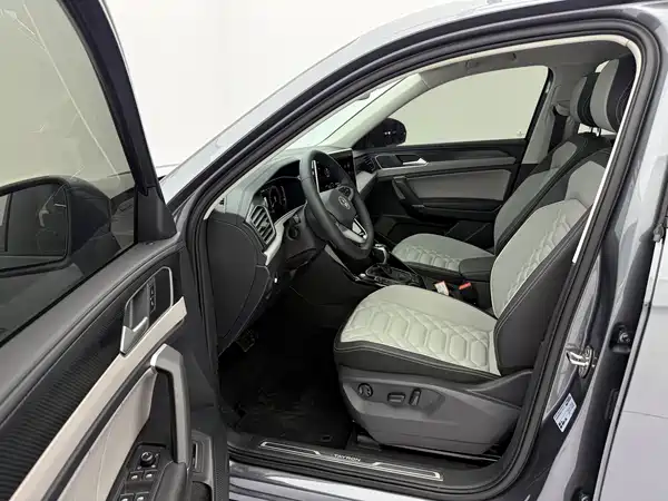 Volkswagen Tayron 2023, фото 20