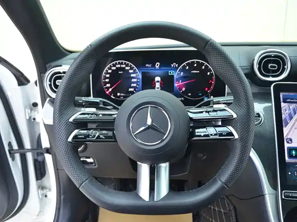 Mercedes-Benz C-Class 2024, фото 8