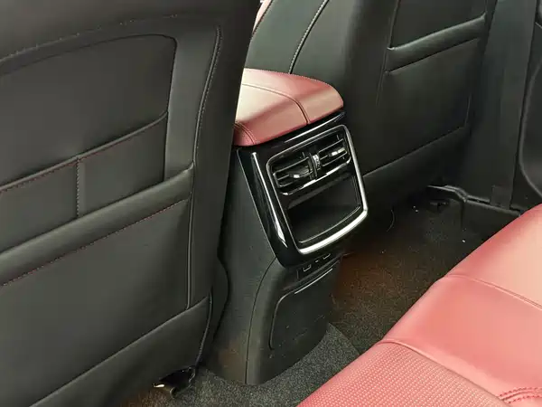 Jetour X70 PLUS 2021, фото 15