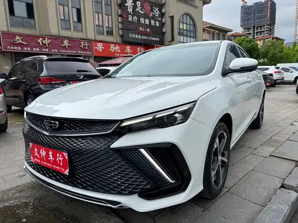 Geely Emgrand L 2022