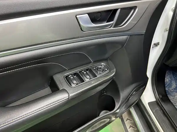 Haval M6 2021, фото 7