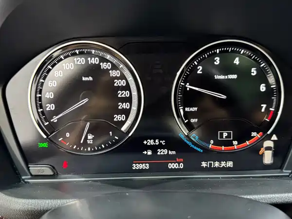 BMW X1 2022, фото 19