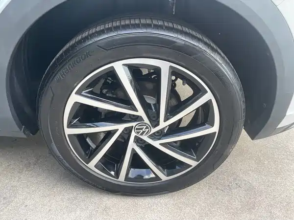 Volkswagen T-ROC 2023, фото 18