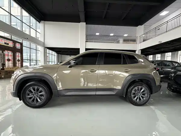 Mazda CX-50 2023, фото 3