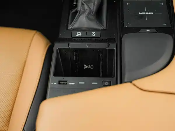 Lexus ES 2021, фото 20