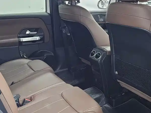 Mercedes-Benz GLB 2021, фото 11