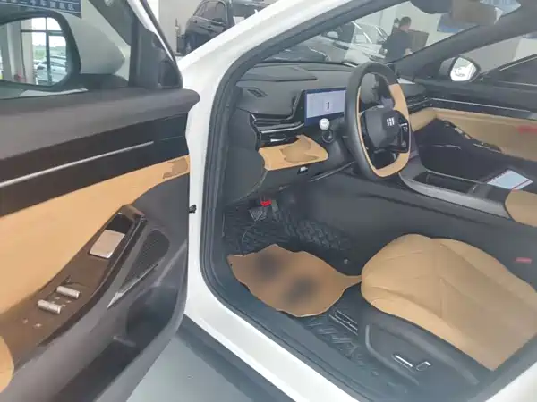 Geely Galaxy L6 2024, фото 16