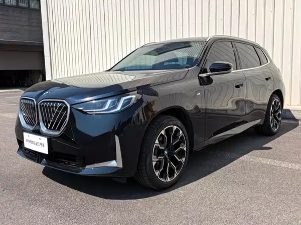 BMW X3 2025, фото 2