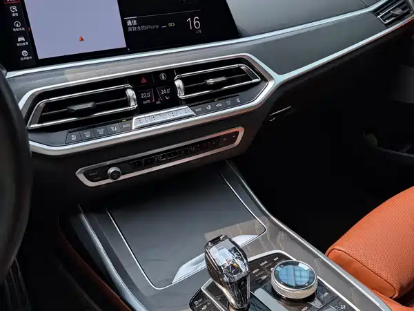 BMW X7 2022, фото 13