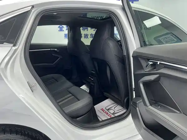 Audi A3 2022, фото 9