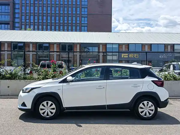 Toyota Yaris 2022, фото 6