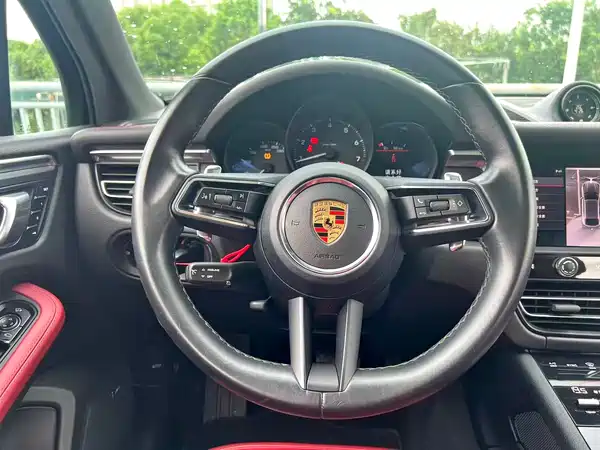 Porsche Macan 2022, фото 11