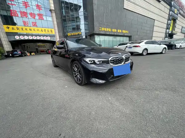 BMW 3 Series 2026, фото 3