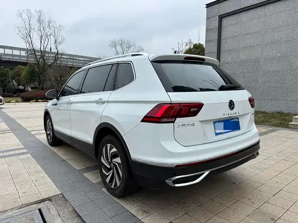 Volkswagen Tiguan L 2023, фото 14