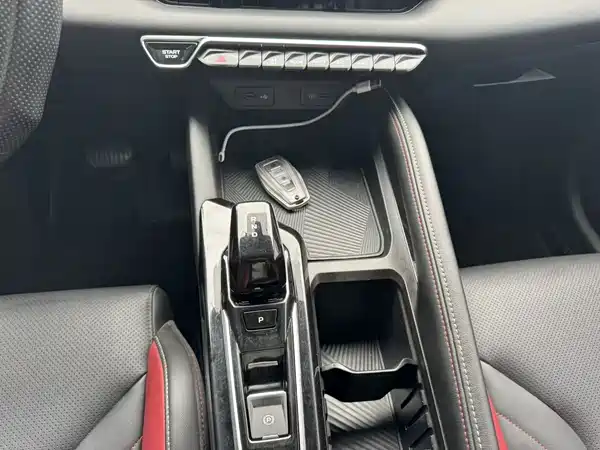 Geely Coolray 2023, фото 13