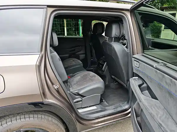 Volkswagen Teramont 2025, фото 17