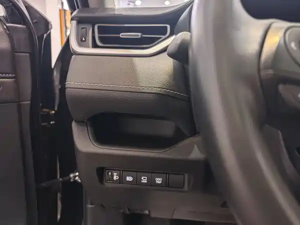 Toyota Wildlander 2023, фото 18
