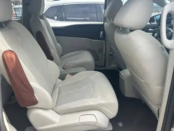 Buick GL8 2022, фото 2