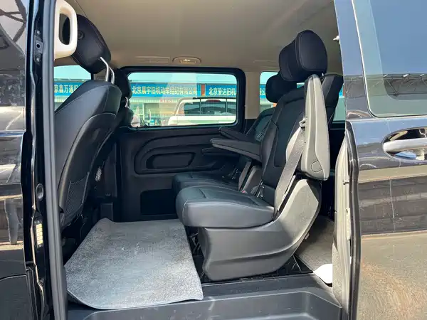 Mercedes-Benz Vito 2024, фото 15