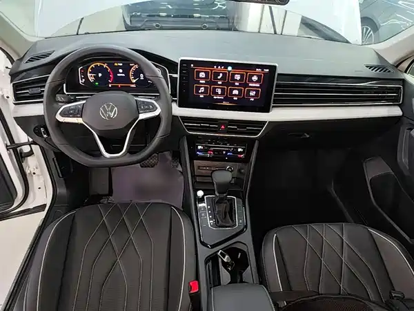 Volkswagen Tiguan L 2024, фото 9