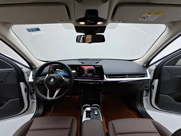 BMW X1 2023, фото 13