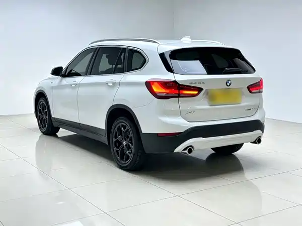BMW X1 2022, фото 4