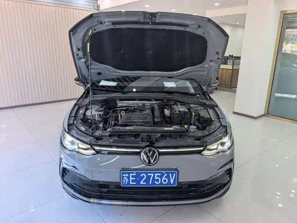 Volkswagen Golf 2023, фото 12