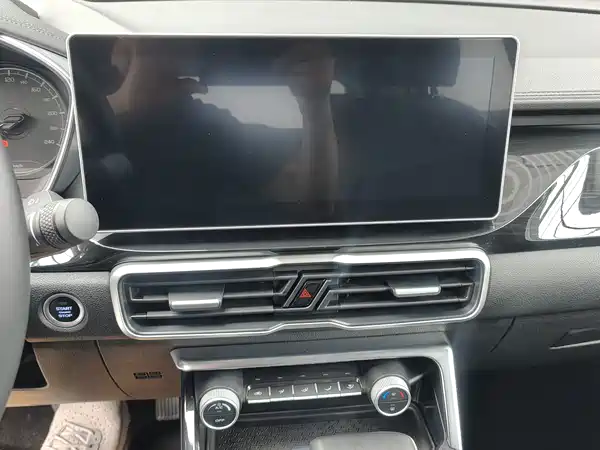 Geely Coolray 2025, фото 10