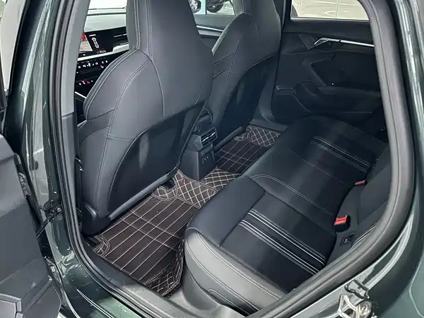 Audi A3 2023, фото 5