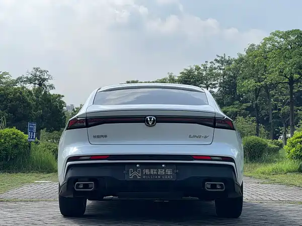 Changan UNI-V 2024, фото 5