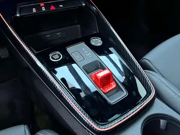 Audi A3 2023, фото 10