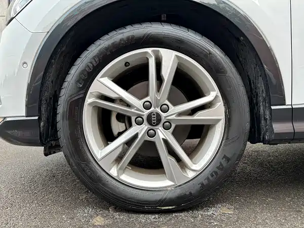 Audi Q3 2022, фото 20