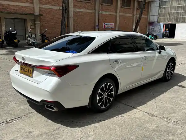Toyota Avalon 2024, фото 6