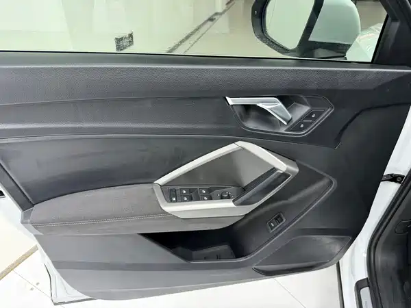 Audi Q3 2022, фото 11