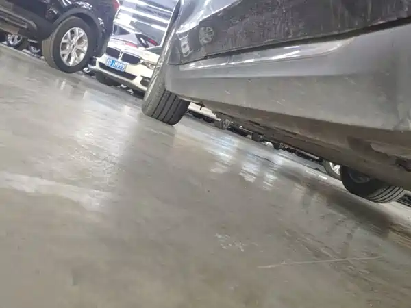 Hongqi E-QM5 2022, фото 20