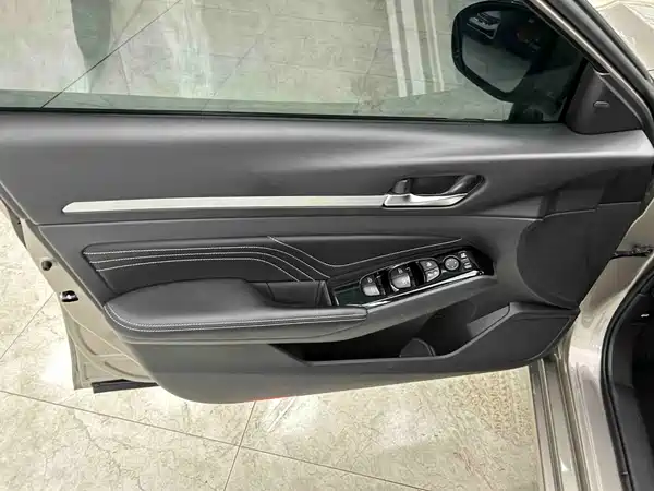 Nissan Teana 2022, фото 11