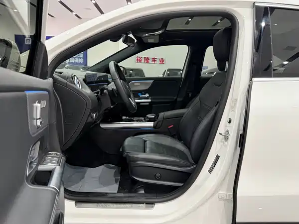 Mercedes-Benz GLA 2022, фото 8