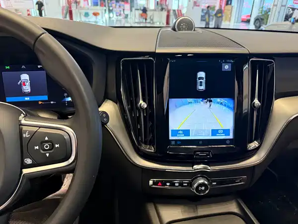 Volvo XC60 2024, фото 7