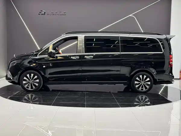 Mercedes-Benz Vito 2023, фото 32