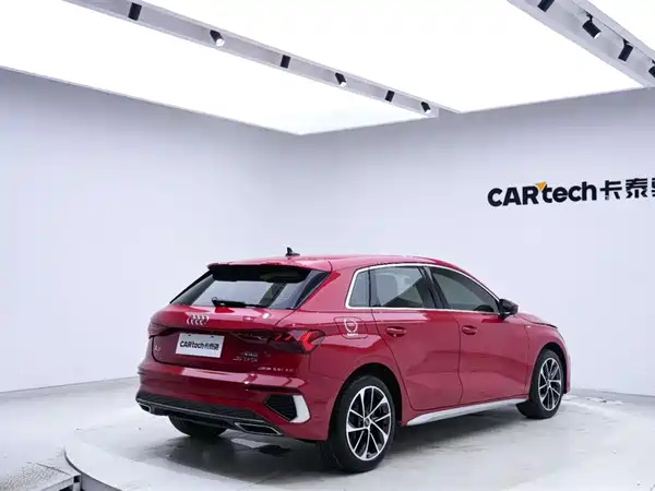 Audi A3 2022, фото 7