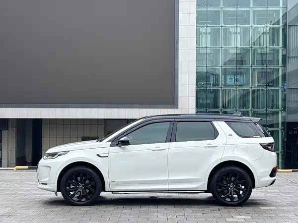 Land Rover Discovery Sport PHEV 2022, фото 16