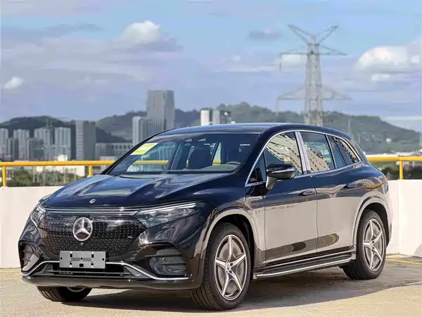 Mercedes-Benz EQS SUV 2025