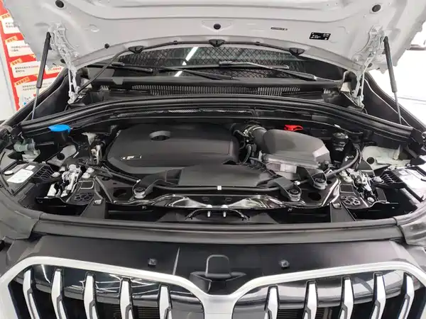 BMW X1 2023, фото 10