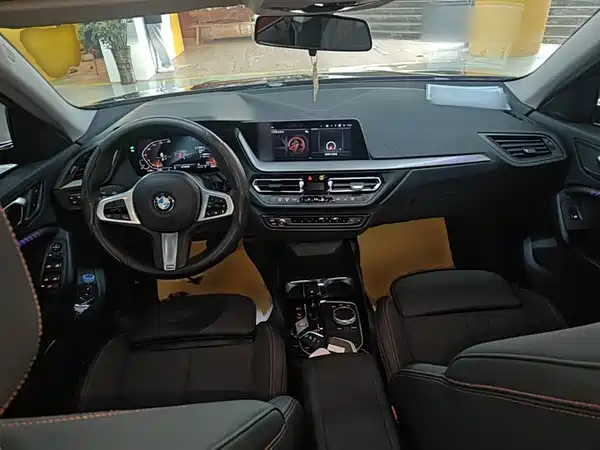 BMW 2 Series 2021, фото 9