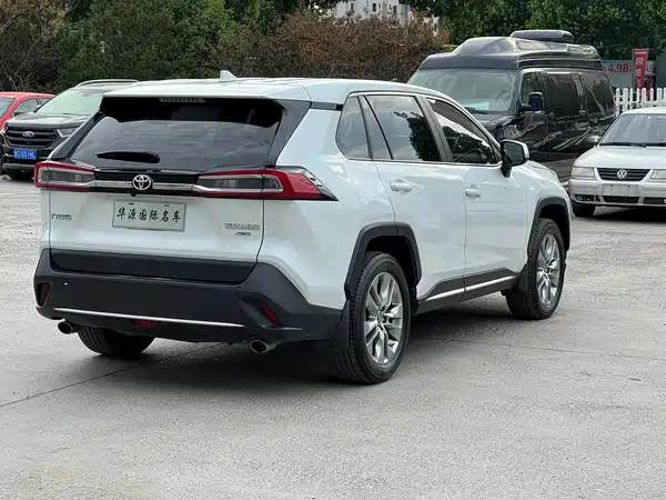 Toyota Wildlander 2022, фото 14