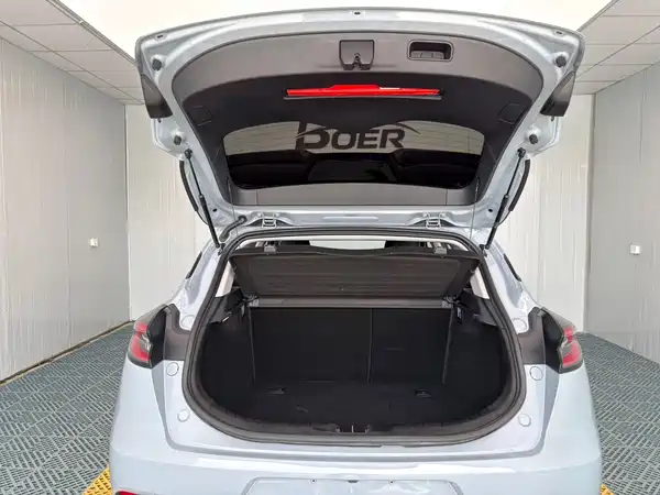 Geely Emgrand S 2022, фото 21